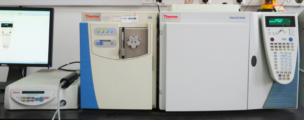 紫外可见近红外分光光度计Lambda 1050+